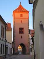 Horažďovice | Městské opevnění – Pražská (Červená) brána